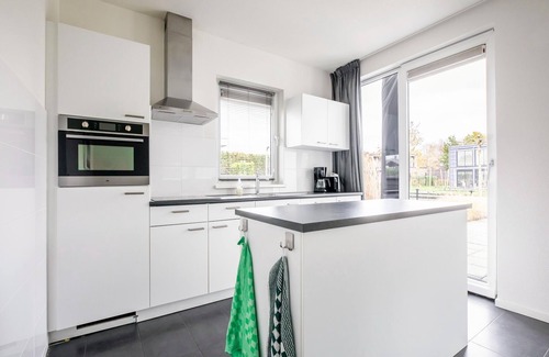 Zeewolde Villa | Villa en Harderwijk con Sauna y Muelle