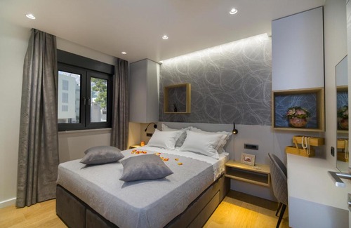 Promajna Apartamento | Villa IN
