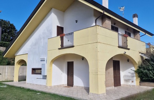 San Lorenzo Nuovo Villa | Villa en Tuscia a 5 minutos del lago de Bolsena