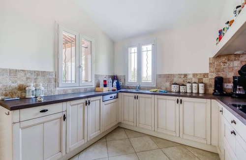 Le Muy Villa | Villa en Le Muy con piscina y bosque