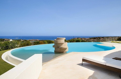 Porto Cervo Villa | Villa en Porto Cervo con 7 habitaciones, capacidad 14
