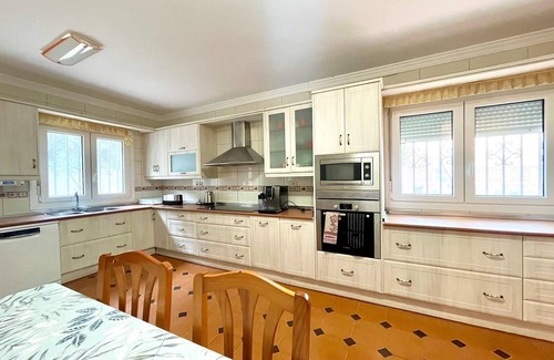 Roquetas de Mar Villa | Villa en Roquetas cerca de Playa y Piscina