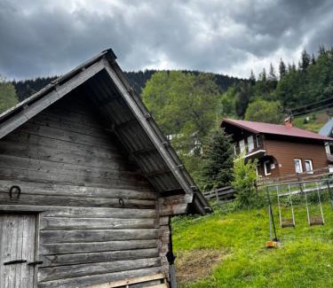Kosovo Chalet De Esquí | Villa in Rugovë, Kosovo