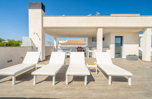 Son Serra de Marina Villa | Villa en Son Serra frente al mar con jacuzzi