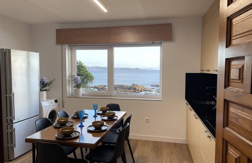 Quintans Villa | Villa en Sanxenxo a pie de playa, Barreiros