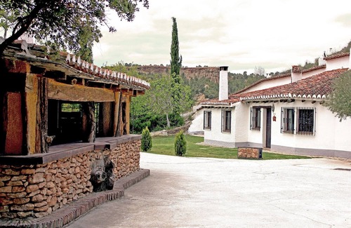 Alcudia de Guadix Casa | Casa cueva rural con piscina