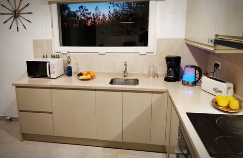 Valverde Alto Villa | Villa en el campo para 8 personas con piscina privada cerca del mar