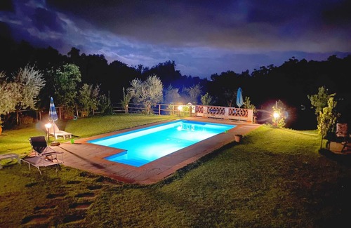 Reggello Villa | Villa en Toscana - Reggello con Piscina, Wi-Fi, Giardini.