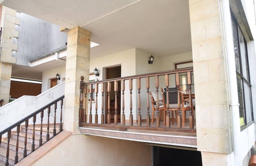 Argonos Villa | Chalet en urbanización con piscina