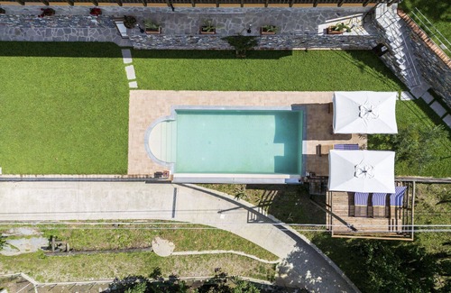 Uscio Villa | Villa en Uscio con 4 habitaciones, capacidad 16