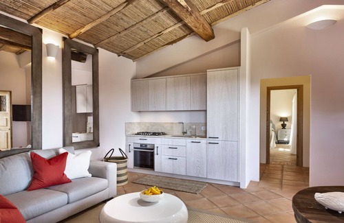 Arzachena Villa | Villa 'India' con vistas al mar, Wi-Fi y aire acondicionado