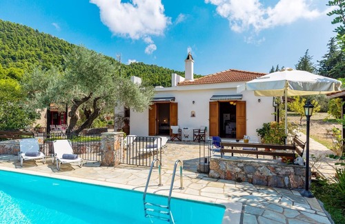 Skopelos Villa | Villa Ioanna - Dos Habitaciones Villa, Capacidad 4