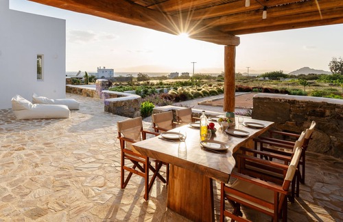 Kastraki Villa | VILLA IREMIA