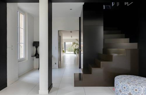 Le Mans Villa | Villa Isaac - Luxueuse - Parking - 16p - Rêve au Mans