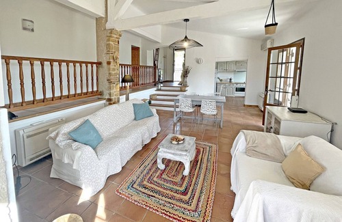Sillans-la Cascade Casa | Villa Isabella - Cosy Villa Avec Piscine Avec vue Pour 4 Pers
