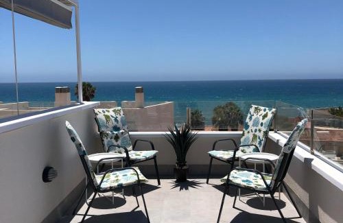 Los Puertos Casa | Villa Isla Plana - right by the sea