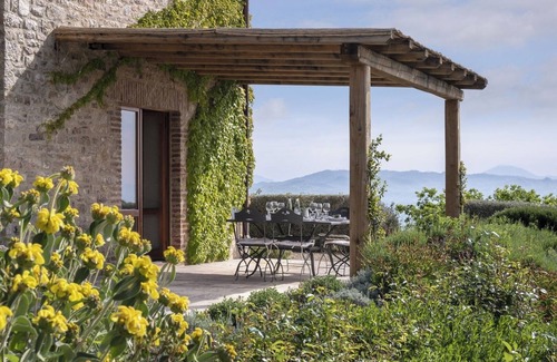 San Giovanni del Pantano Villa | Villa Carmina - Private villa with heated pool