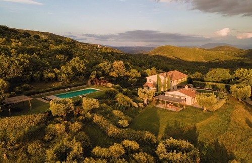 San Giovanni del Pantano Villa | Villa Paradiso by Miani Group