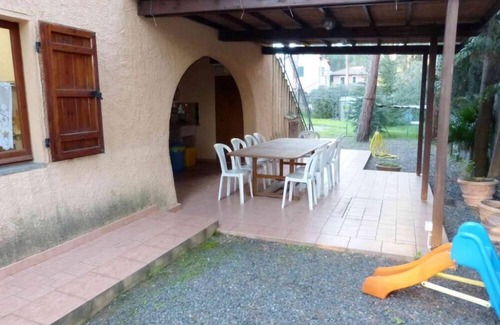 Santa Margherita di Pula Villa | Villa a 200 metros de la playa de Santa Margherita di Pula, con gran jardín.