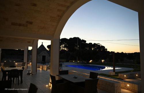 Martina Franca Cama Y Desayuno | Villa Itriò - In the heart of Apulia - B&B - pool - rural experience