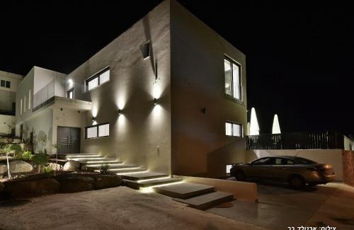 Kefar Hittim Villa | Villa J