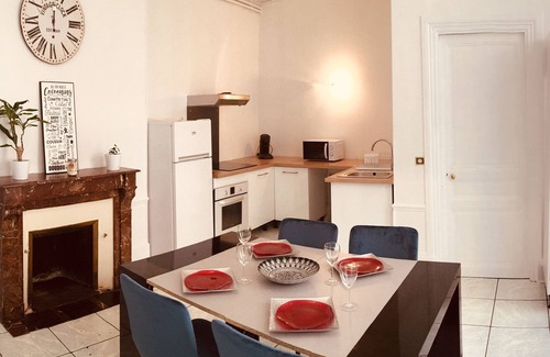Troyes Casa | Villa Jade Gautherin