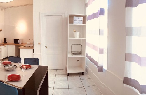 Troyes Casa | Villa Jade Gautherin