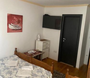 Zeljeznica Apartamento | Villa Jadran Apartments