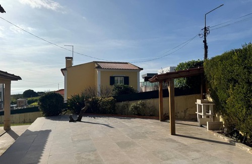 Ericeira Casa | Villa Janota by ACasaDasCasas