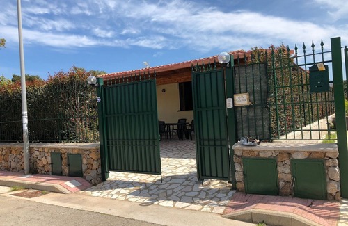 Carini Villa | Villa Jasmine - Marinalonga (200 metros del mar.) - Acogedora y equipada
