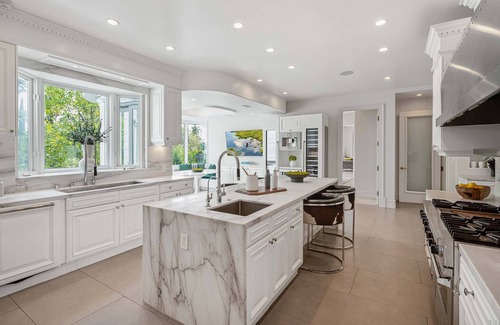 Trousdale Estates Villa | Villa Javu by LuxJB🥇Luxury Hollywood Hills Mansion with Gorgeous Views