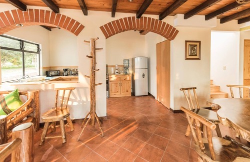 Panajachel Villa | VILLA JUCANYA 5, 100% SANITIZED