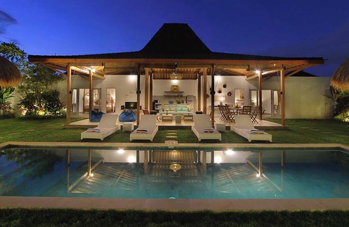 Petitenget Villa | # D5 Oberoi Central Seminyak Playa de 700m