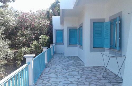 Kalymnos Casa | Villa Kantouni by the sea