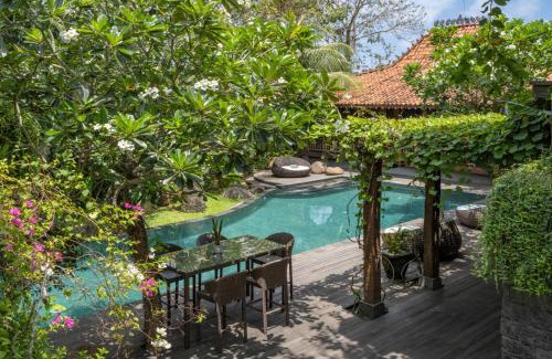 Bukit Villa | Villa Kapungkur