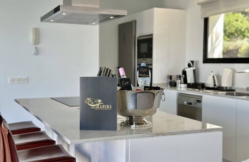 Santa Ursula Apartamento | Villa Karina by The Ocean Rentals