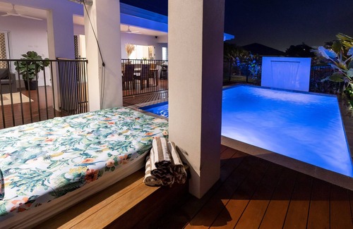 Trinity Beach Casa | Villa Keluarga; 4BR Family Retreat: Pool, PS4, BBQ