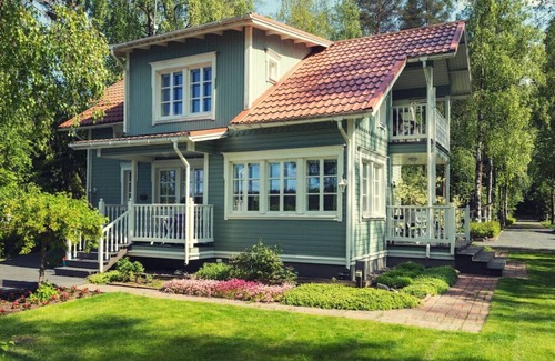 Nurmijarvi Casa | Villa Kesätie · Picturesque Lakefront Haven