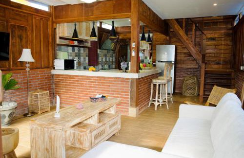 Purwakerti Villa | Villa Kintamani AMED