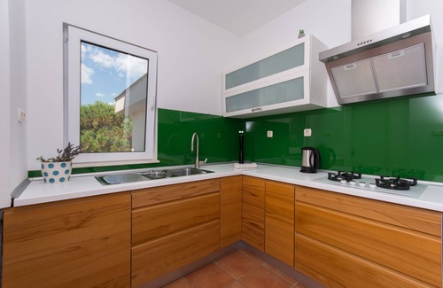 Businci Condominio | Villa Knez, an oasis of peace 120 m from the sea