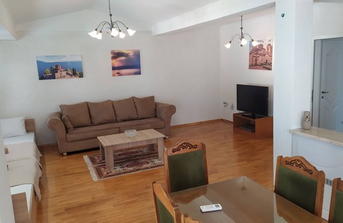 Ohrid Villa | Villa Koteski is a beautiful new villa in the center of Ohrid,300m from the lake