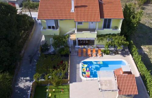 Solin Casa | Villa KRNIC SOL - Split, Solin with a heated pool