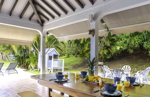 Trois-Rivieres Casa | Villa Là-haut - Superbe Villa Avec Piscine et vue Imprenable