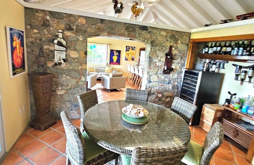 Monte Villa | Villa L'Agave - Tu paraíso de encuentro tropical