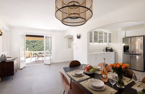 Les Adrets-de-l'Esterel Villa | Villa La Bonne Etoile The Perfect Family Oasis