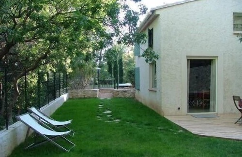 Gemenos Casa | Villa mediterránea en un entorno verde (con aire acondicionado)