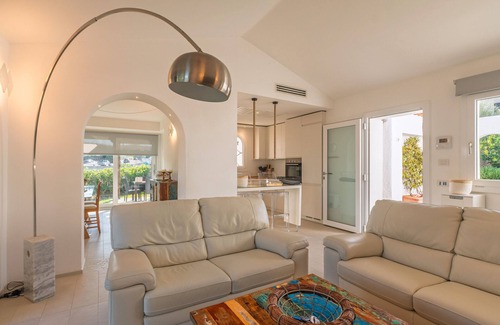 La Conia Villa | Villa 'La Conia' con vistas al mar, Wi-Fi y aire acondicionado