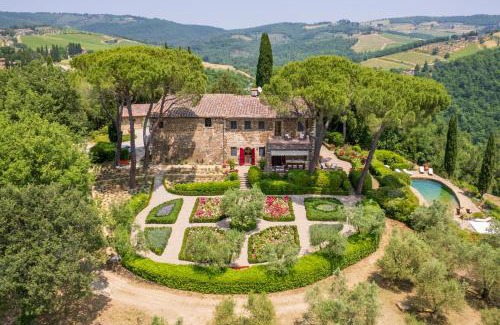 San Pietro in Bossolo Villa | Villa la Corte by Mmega