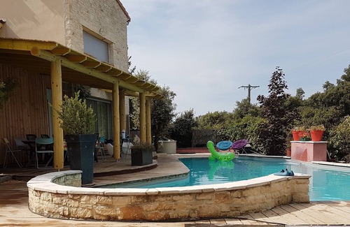 Orgnac-l'Aven Villa | Villa "La Den des Chênes Greens" Piscina privada de 160m2 y jardín.