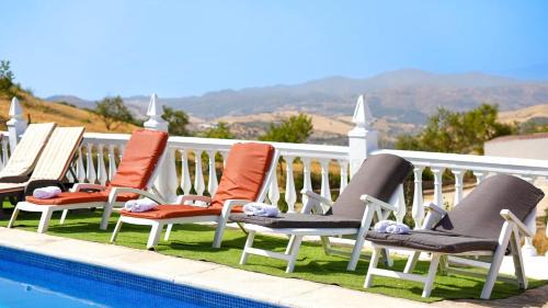 Antequera Casa | Villa La Higuera Antequera - La Higuera by Ruralidays